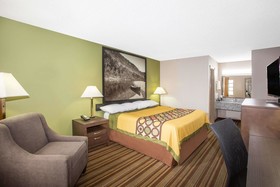 Super 8 by Wyndham Springdale AR