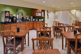 Americas Best Value Inn & Suites Star City