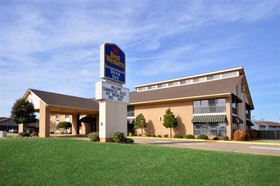 Quality Inn & Suites