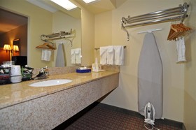 Quality Inn & Suites
