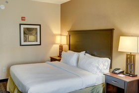 Holiday Inn Express Texarkana East