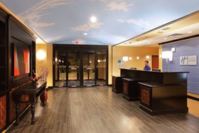 Holiday Inn Express Texarkana East