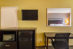 OYO Hotel Texarkana Trinity AR Hwy I-30