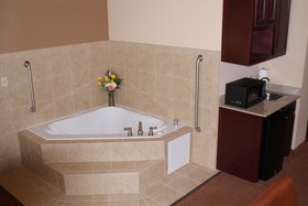 Holiday Inn Express Van Buren Fort Smith Area