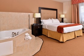 Holiday Inn Express Van Buren Fort Smith Area