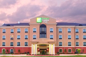 Holiday Inn Express Van Buren Fort Smith Area