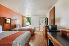 Motel 6 Van Buren