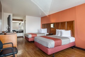 Motel 6 Van Buren
