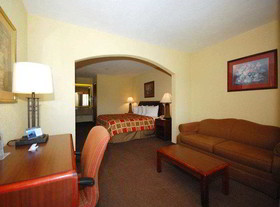 Quality Inn & Suites West Helena