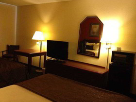 American Inn & Suites West Memphis I-40/I-55