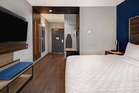 Tru by Hilton West Memphis