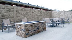 Holiday Inn Express & Suites White Hall