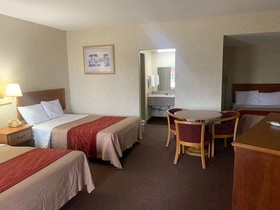 Coachman's Inn Motel