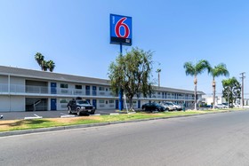 Motel 6 Anaheim - Fullerton East