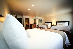 Seacliff Inn Aptos, Tapestry Collection by Hilton