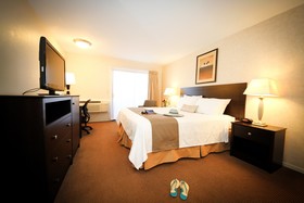 Seacliff Inn Aptos, Tapestry Collection by Hilton