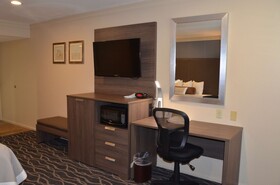 Best Western Plus Hill House