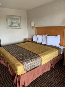 Grand Park Inn Baldwin Park