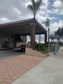 Grand Park Inn Baldwin Park