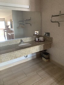 Grand Park Inn Baldwin Park
