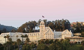 Claremont Resort & Club