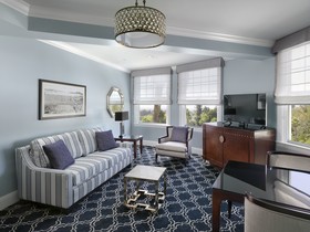 Claremont Resort & Club