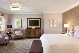 Claremont Resort & Club