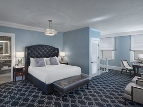 Claremont Resort & Club
