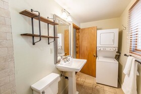 Bear Claw Cabin