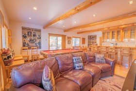 Bearfoot Bungalow
