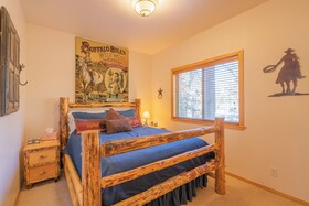 Bearfoot Bungalow