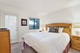 Bear Golf Inn