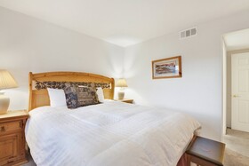 Bear Golf Inn