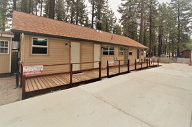 Big Bear 4 Seasons Lodge