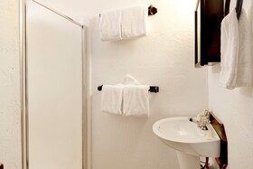 Black Diamond Chalet by Big Bear Vacations