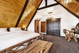 Black Diamond Chalet by Big Bear Vacations