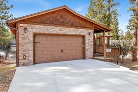 Cornerstone Lodge by Big Bear Vacations