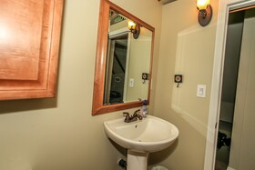 Felthaus Family Cabin