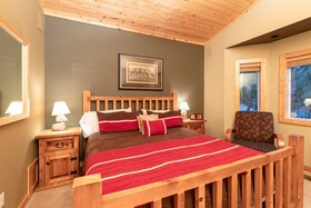 Grand Forest Lodge by Big Bear Vacation