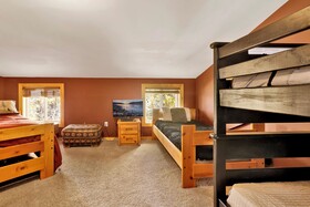 Grand Forest Lodge by Big Bear Vacation