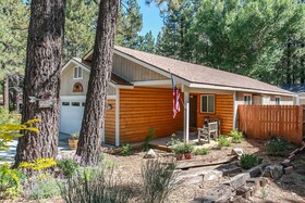 Kitkats Hideaway by Big Bear Vacations