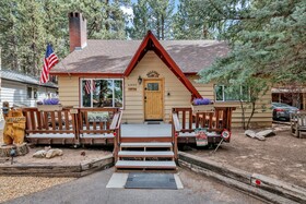Knotty Bear by Big Bear Vacations