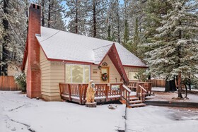 Knotty Bear by Big Bear Vacations