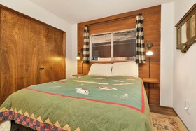 Moonridge Cottage by Big Bear Vacations