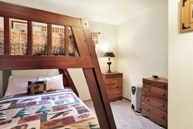 Moose Inn by Big Bear Vacations