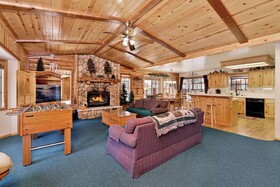 Retreat To Fox Farm by Big Bear Vacations