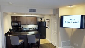 Chase Suite Hotel Brea