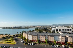 Homewood Suites by Hilton San Francisco Airport-North
