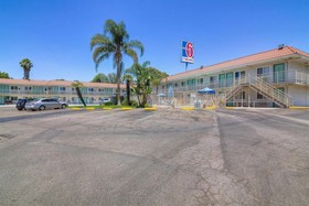 Motel 6 Los Angeles - Van Nuys/North Hills