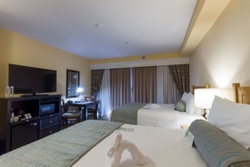 Grand Pacific Palisades Hotel & Resort